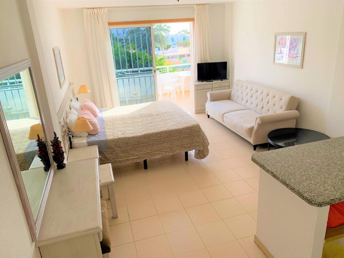 Ocean Breeze And Seaview Resort Costa Adeje  Exteriör bild