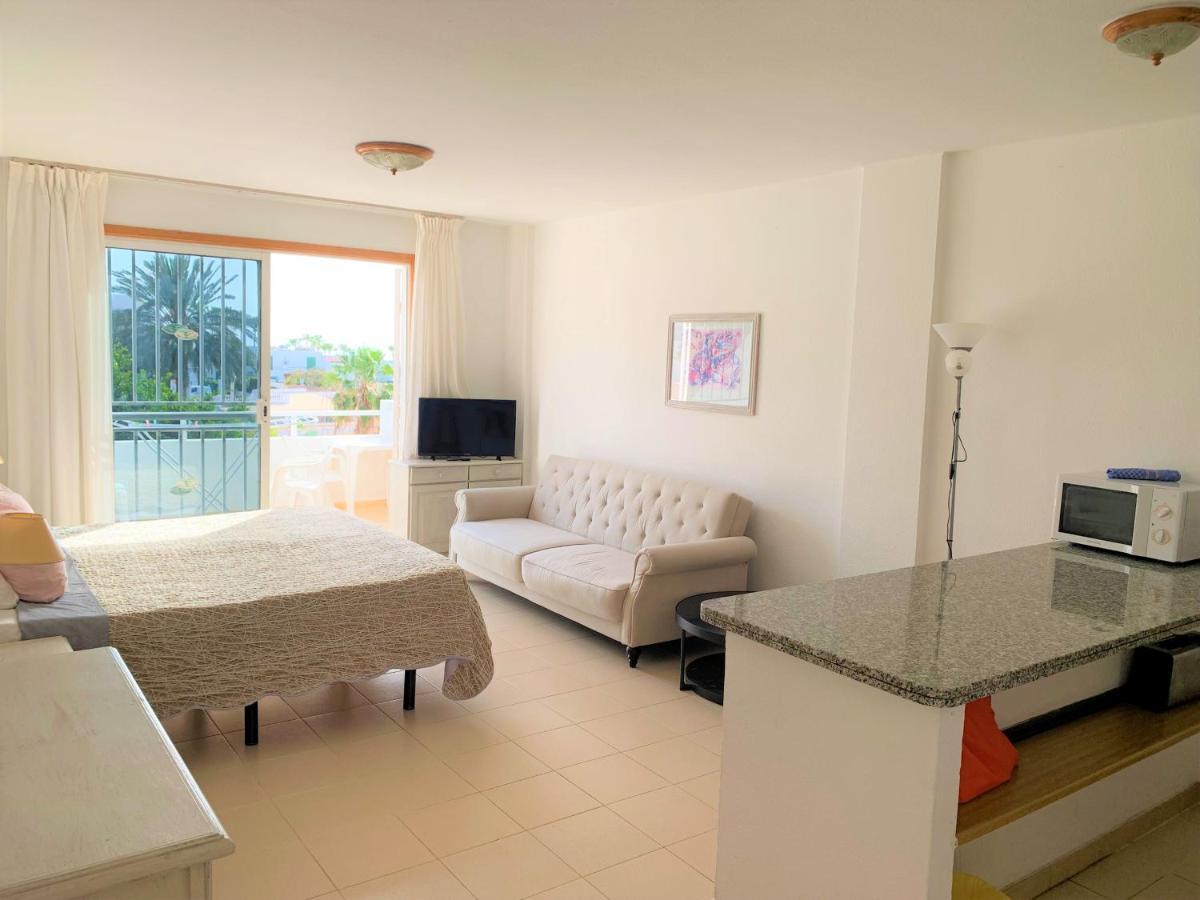 Ocean Breeze And Seaview Resort Costa Adeje  Exteriör bild